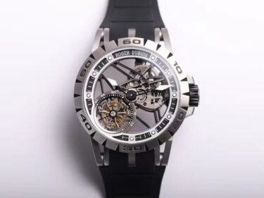 ROGER DUBUIS