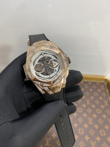 HUBLOT BIG BANG H  Factory