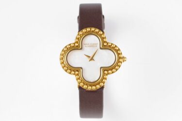 Van Cleef & Arpels 大人気‼️