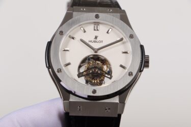 HUBLOT Classic Fusion Tourbillon 台湾 Factory 世界限定99本プレミア品