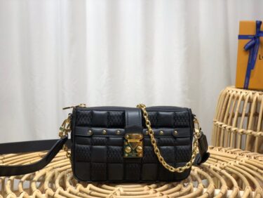 LOUIS VUITTON POCHETTE TROCA mini