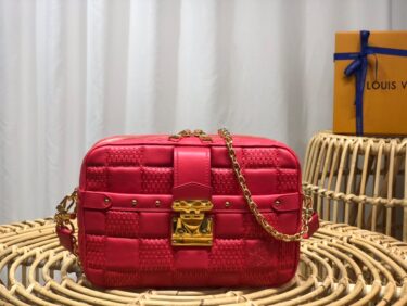 LOUIS VUITTON POCHETTE TROCA