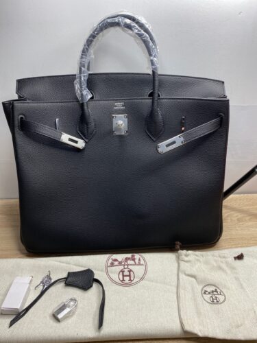 2021.12月新規のお客様から150点の評価いただきましたお届けまで20日間程かかりました。