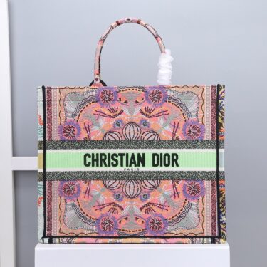 DIOR BOOK TOTE 幅36.5cm&幅41cm