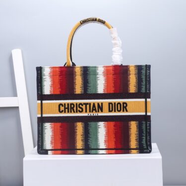 DIOR BOOK TOTE 幅36.5cm&幅41cm