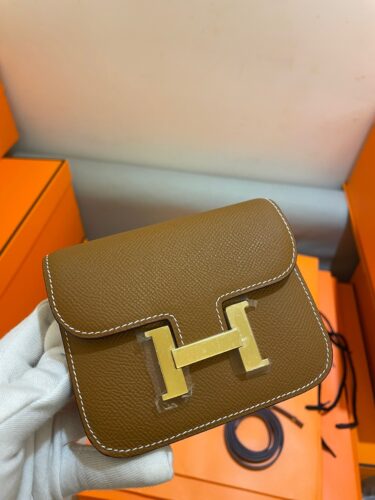 HERMES Constance EPSON皮 L12.4/H10.2/D3cm ショルダーバッグ