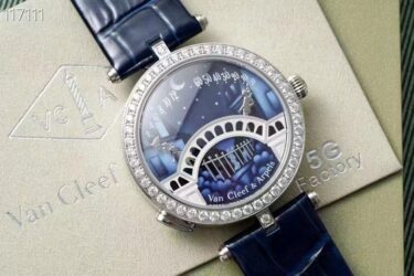 Van Cleef & Arpels ポン デ ザムルー ブルー文字盤36mm 売れてます❗️
