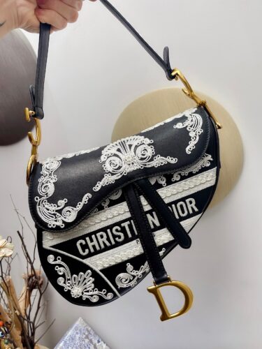 DIOR Saddle Bag