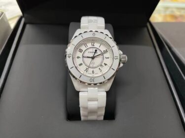 CHANEL J12 33mm