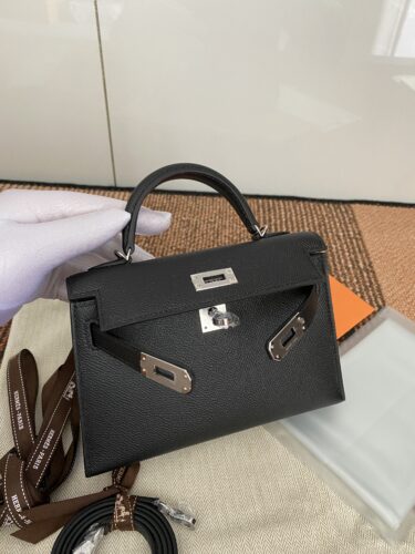 HERMES Kelly 19cm EPSON皮 超売れています！金具の品質が上がりました。売れてます！