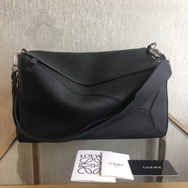 LOEWE ショルダーバッグ 38cm×23cm×19.5cm