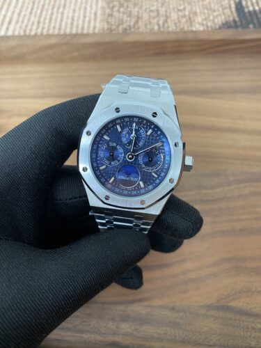 AUDEMARS PIGUET ロイヤルオーク パーペチュアルカレンダー 41mm 26615TI.OO.1220TI.01 〔世界限定300本モデル〕正規品同様全て動作致します!!! ケース41mm