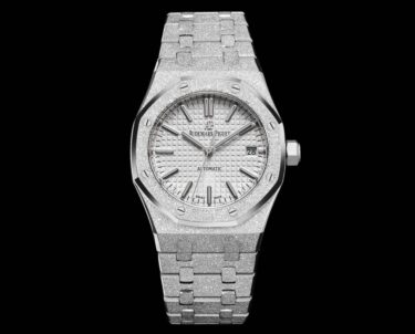 AUDEMARS PIGUET Royal Oak フロステッド加工!! 37mm売れてます!! 2024年5月リリース最新作です