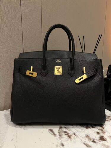HERMES Birkin 35cm 金具GOLD 売れてます!!! HERMESの元職人の方が手作りで製造しています